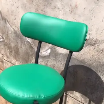 Green bar seat